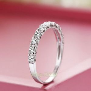 STERLING SILVER BEAUTIFUL BAND